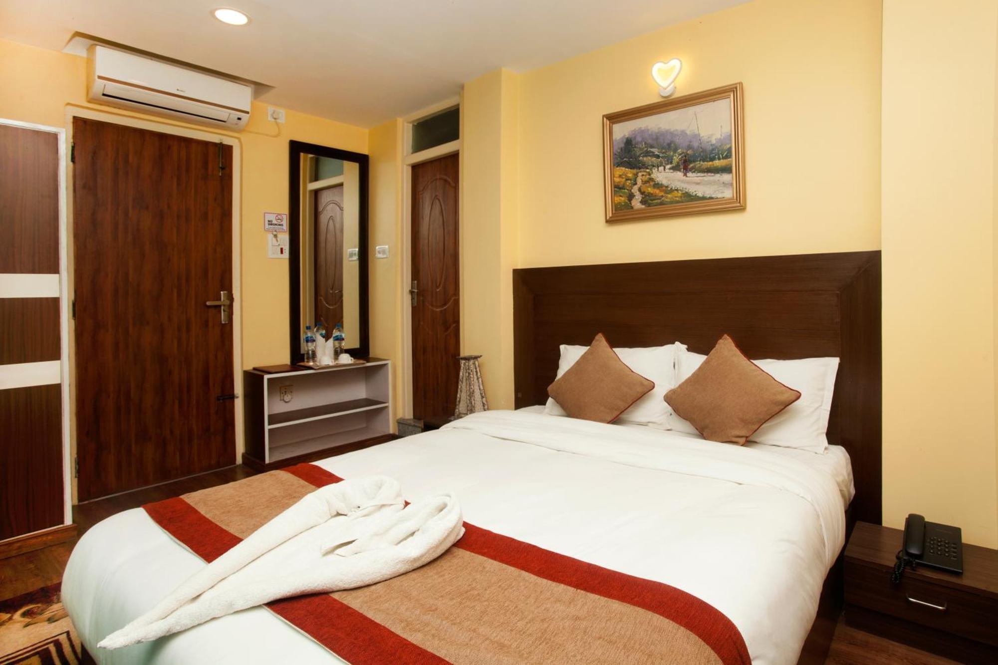 Hotel Rosemary Homes Kathmandu Buitenkant foto